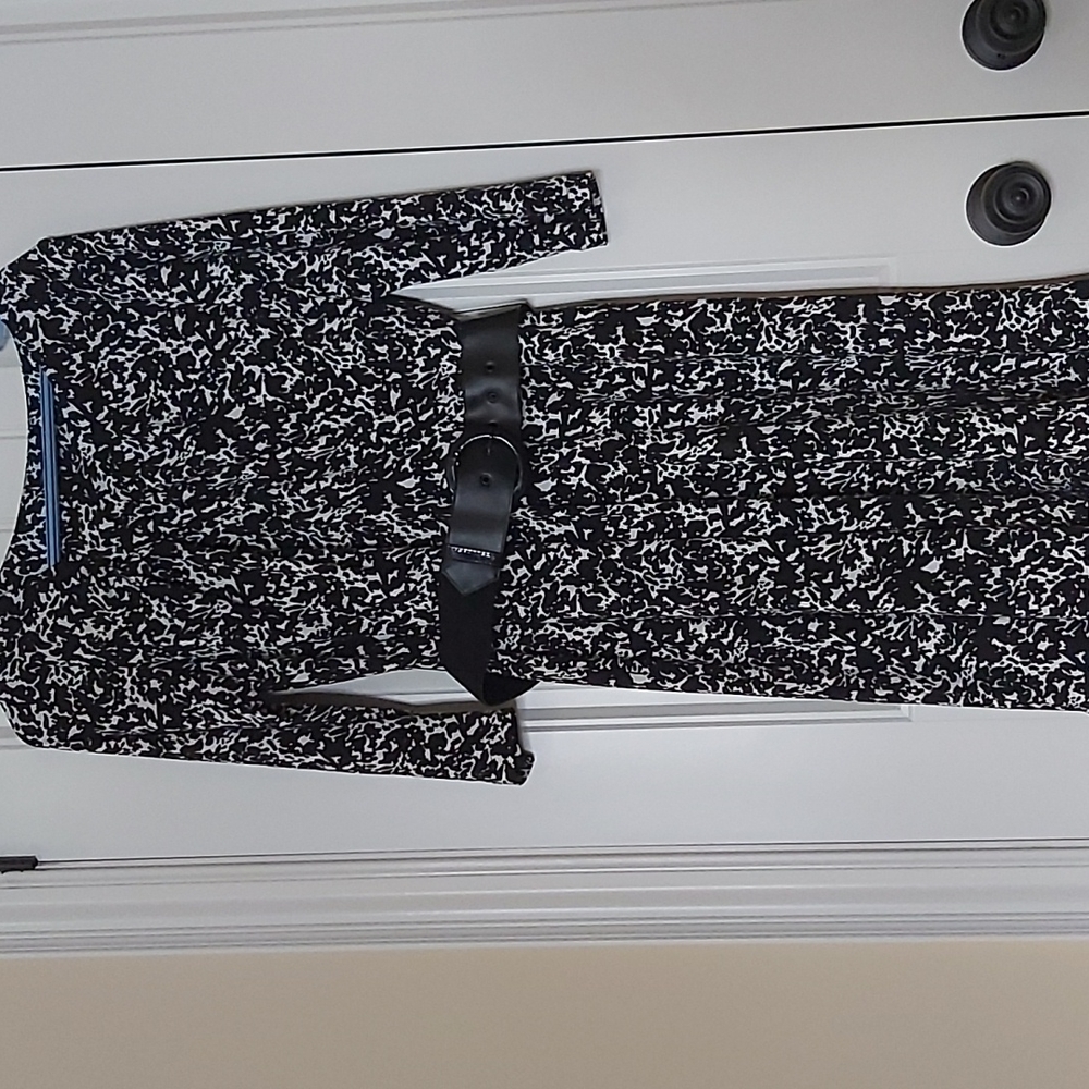 Tahari black and white dress